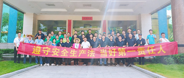 冰球突破集团||消防手艺交锋 火力全开就是“燃”