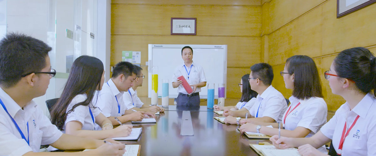 冰球突破复合团队